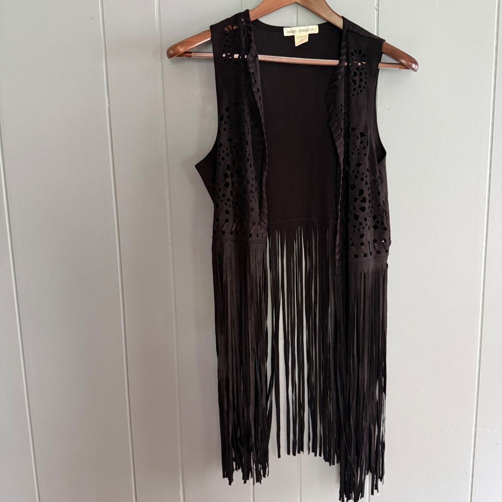 Black Faux Suede Laser Cut‎ Long Fringe Vest S Boho Festival Western Coachella - Picture 7 of 7